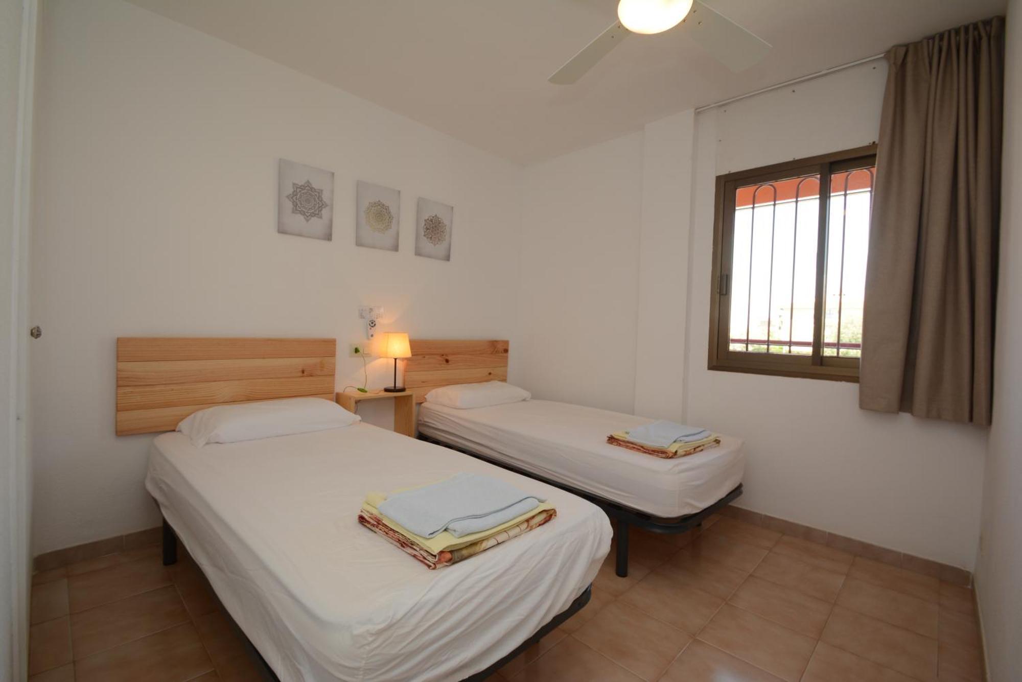Apartamentos Familiares Sa Gavina Estartit L'Estartit Rom bilde
